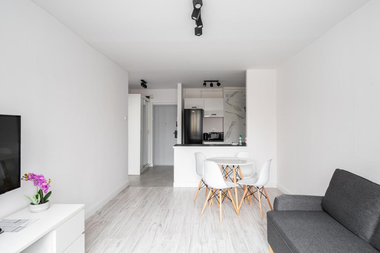Wierzbno Modern Apartment Варшава Екстериор снимка