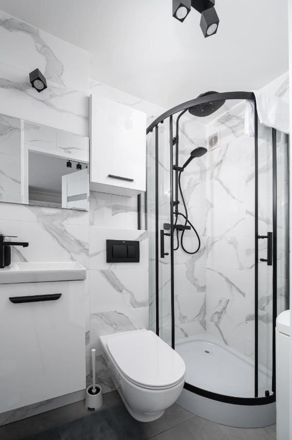 Wierzbno Modern Apartment Варшава Екстериор снимка